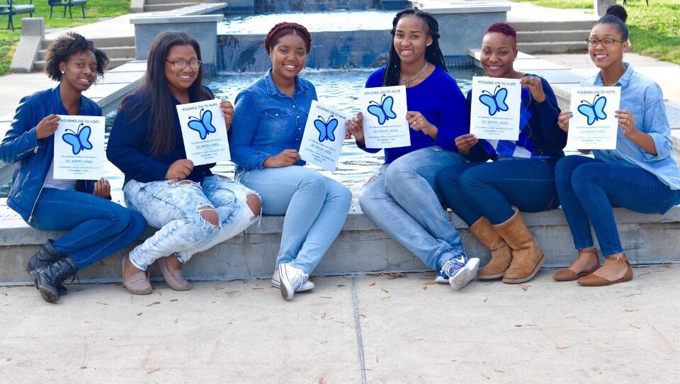 Claudini_'s tweet photo. CHILDREN'S GRIEF AWARENESS DAY! Holding on to #HOPE for the grieving children in our community. #BLUE4Kids #CGADHope #CGAD https://t.co/DeDAxGL3if