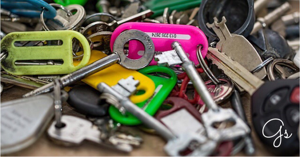 greg_sherwin's tweet photo. Everyone is looking for the key, the secret, or the shortcut. The only key you need is Hard Work. #work #10x https://t.co/qzrrnxqnMR