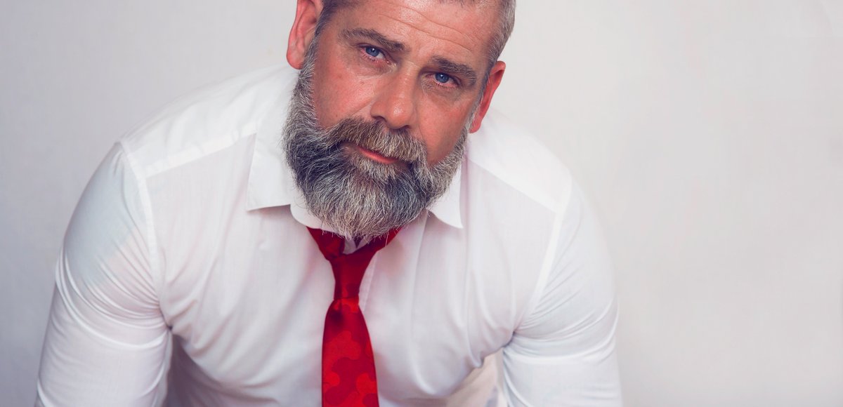 Always Wear Red tweet media