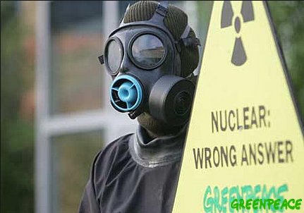 NoNewNukes's tweet photo. “#Nuclearpower doesn’t deserve a seat at the table" #Nuclearenergy "stupidly expensive"&amp;"cannot compete" https://t.co/WuPKzge5wg #greenpeace https://t.co/kUpvgextdC