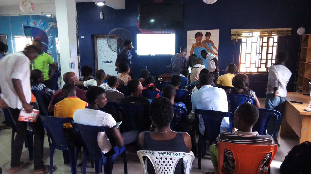 akees_project's tweet photo. Today during one the on-going AKEES Free ICT training sessions. The number of participants keep increasing by the day. #AKEESICTTraining https://t.co/yFBSfwoFMt