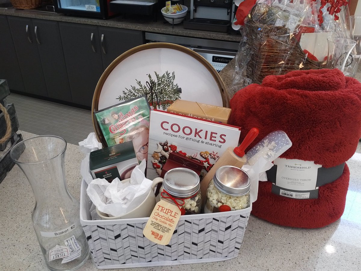 S_Mooresville's tweet photo. Stop by our campus to buy a $5 raffle ticket to win one of our gift baskets for our Hope for the Holidays campaign! https://t.co/LBKTLxy2JQ