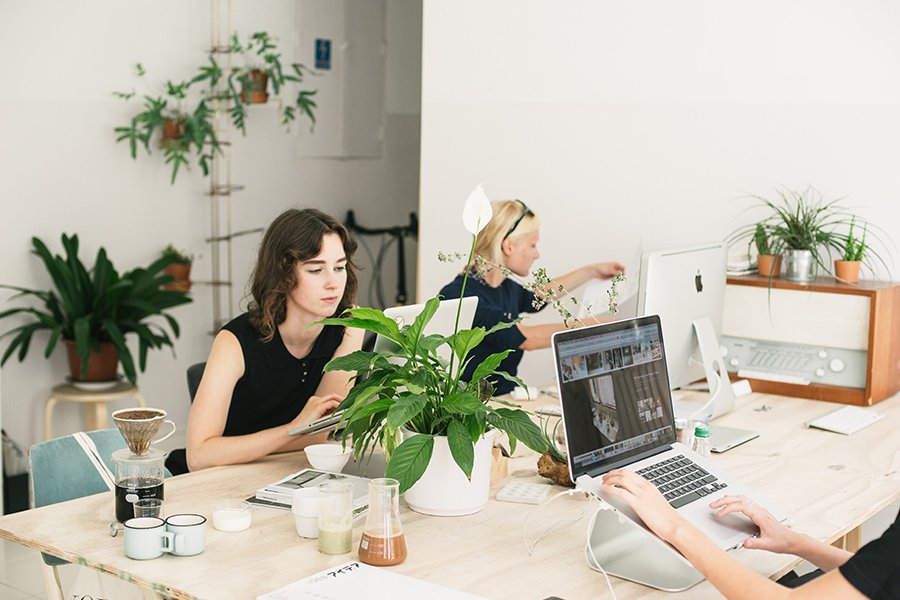talking creativity and community with the driven duo behind <a href="/thisispapermag/">THISISPAPER</a> on <a href="/theelysianedit/">The Elysian Edit</a> today: bit.ly/2fAdLoI!