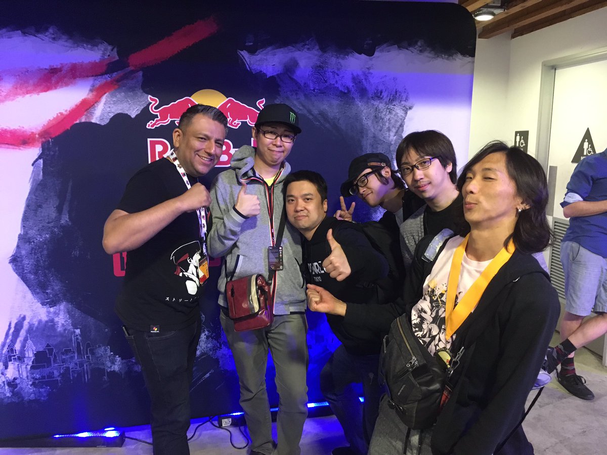 オオヌキ 大貫晋也 プーンコに負けて今年のccは出れずに終わりましたが 10年ぶりに本気でゲームが出来て本当楽しい半年間でした Ccに出れないのは本当悔しいですが 来年こそは世界に羽ばたけるよう頑張るぞ 最高の仲間たちと みんな応援