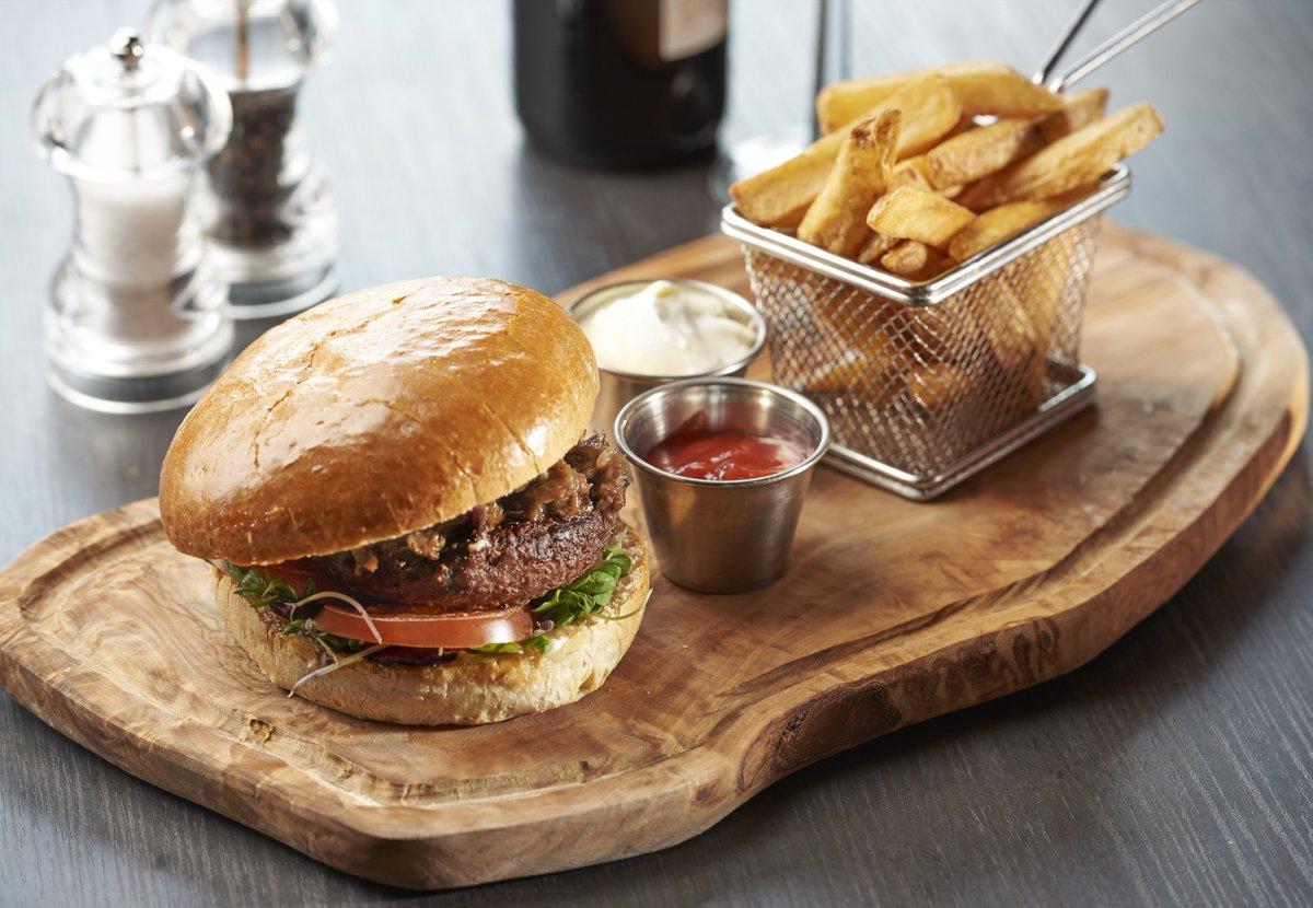 ColumbiaRest's tweet image. For a meat lover, a dish does not get much better than this! #ColumbiaLondon #London #SE16 #Dinner #AfterWork #CanaryWharf #ThursdayThoughts