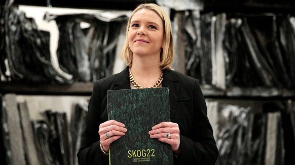 nasjonensoye's tweet photo. SISTE: Kvinne (38) ble årets mammablogger. https://t.co/IQxL2HlQDs https://t.co/ABk6AN5EbZ