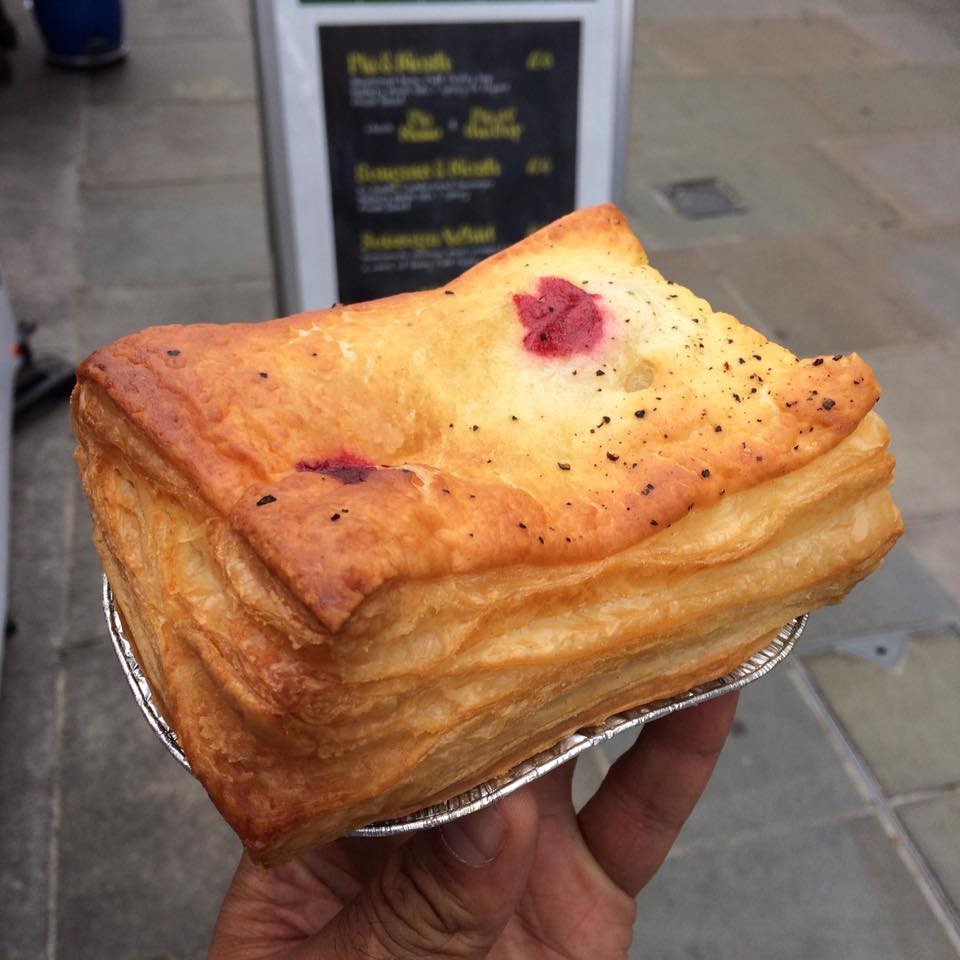 cravingldn's tweet photo. #Announcing the 4th of 12 NEW #StreetfoodTraders in Feb! @EpicPiesUK will bring their #hearty #culinarygems to #TottenhamSocial 16/2/17 👏🏾 🎉 https://t.co/Kxrd6NdGsp