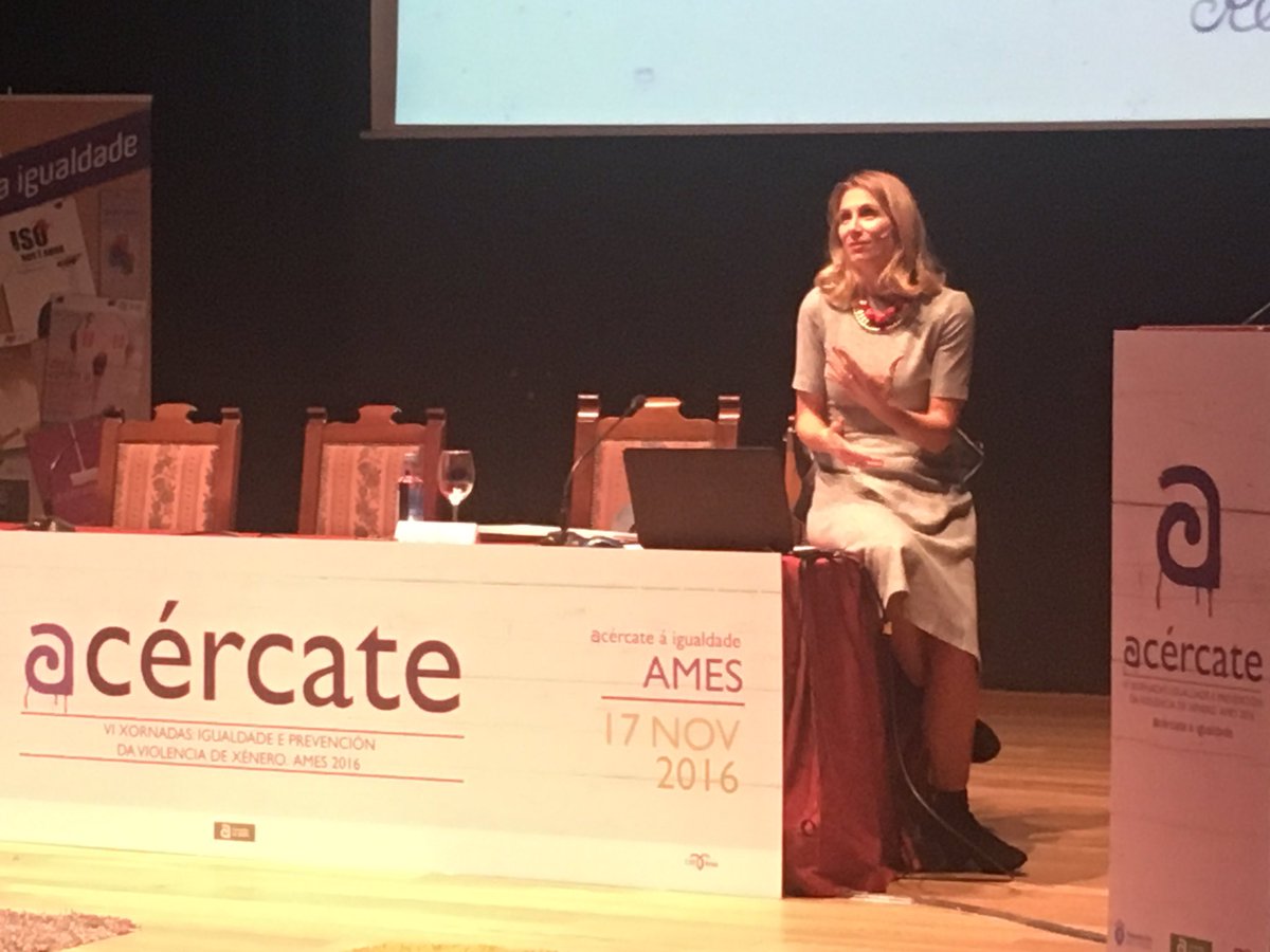 amesacercate's tweet image. Rosa ou azul? Hai xoguetes para nenas e xoguetes para nenos? Reflexionamos sobre coeducación con @AlbaRealkiddys