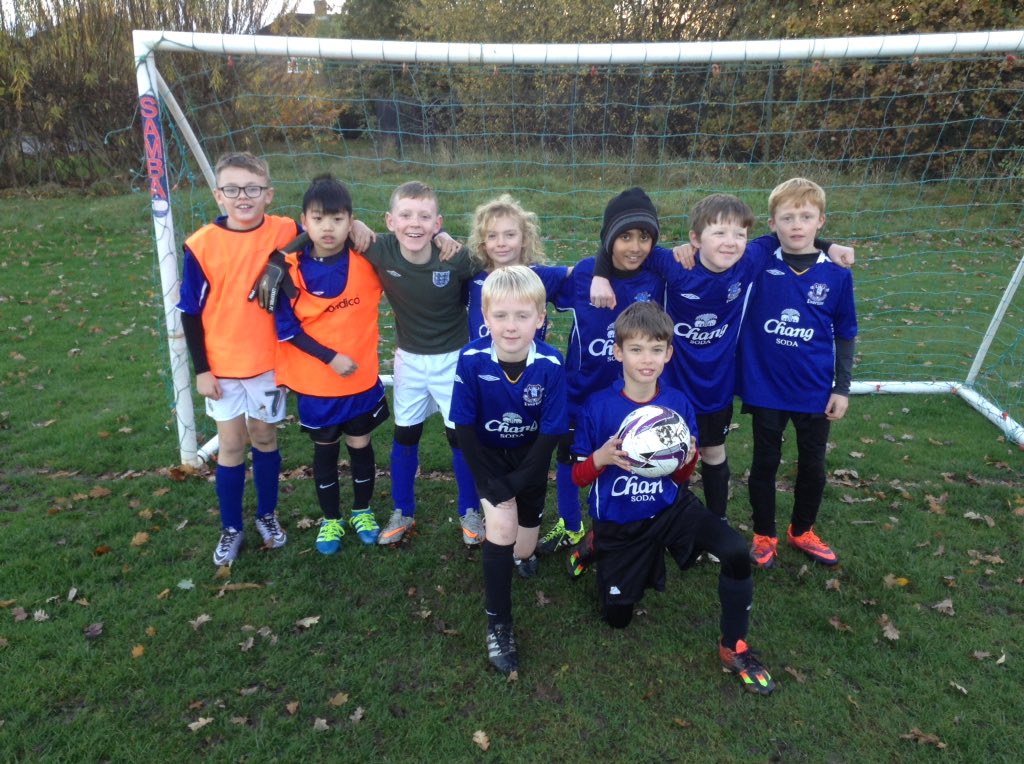 UptonHeathCE's tweet photo. Congrats to Y4 football team who won 5-1.
Excellent 2nd half team performance v Tattenhall Park.
MotM: JM and AD.
#passtoscore https://t.co/cDlskaLSQJ