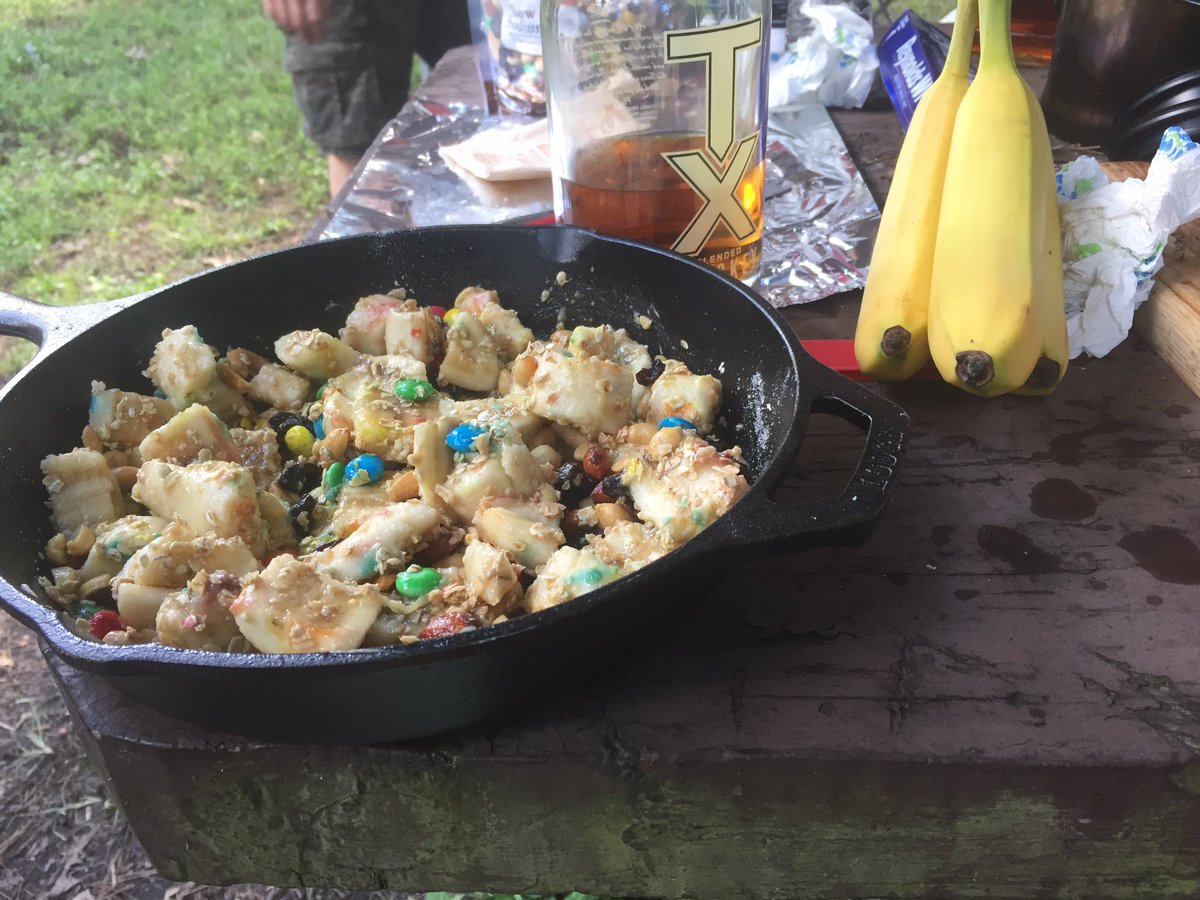 ISurvivalist's tweet photo. Was just remembering how delicious this was. #bushcraft #camping #smoothingit https://t.co/KEtChR3EYe