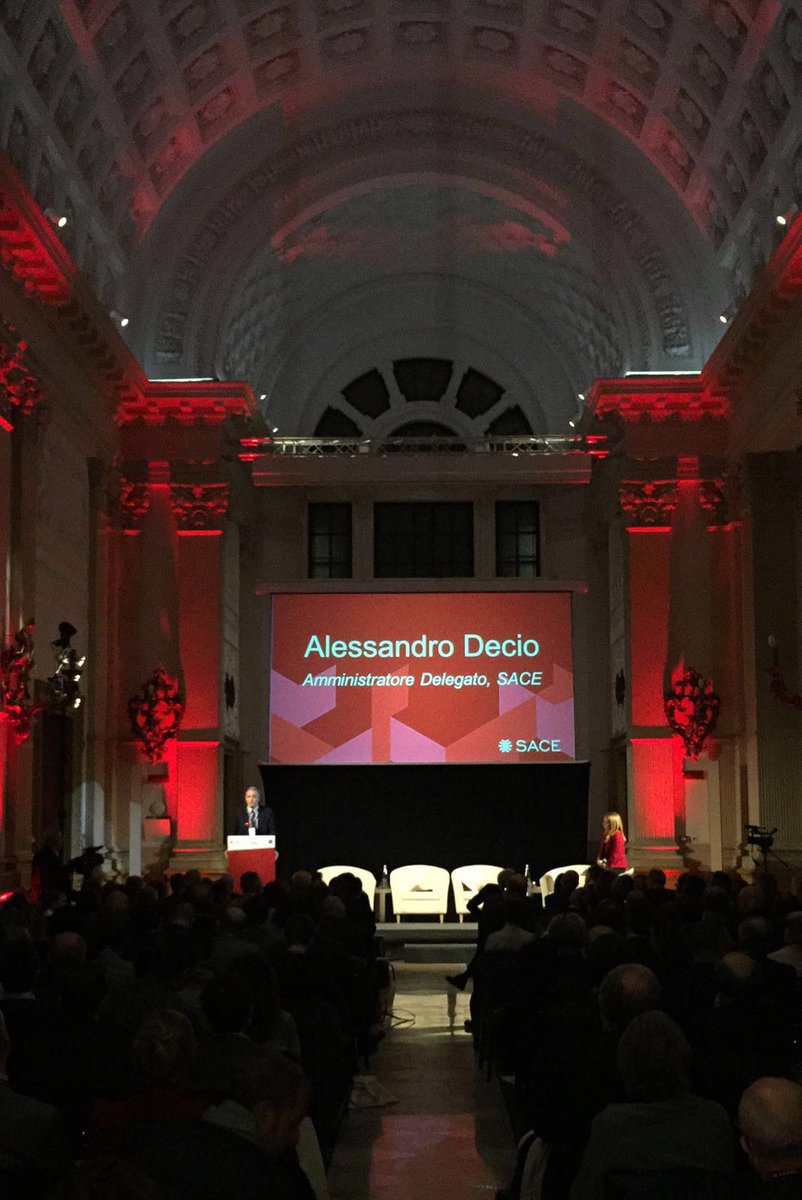 SACEgroup's tweet photo. Decio: abbiamo cambiato faccia, oggi con @GruppoCdp e @SIMEST_IT lavoriamo insieme per il bene delle nostre imprese #ExportCalling https://t.co/1YAk2DDip3