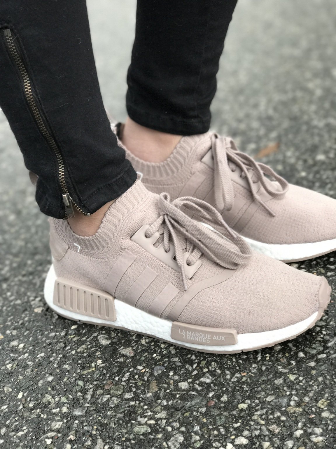 Girls nmds clearance