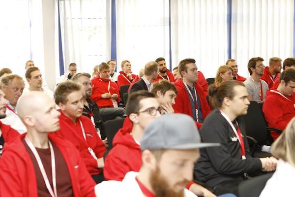 TinQwise's tweet photo. AlterAct wint Industry Hack Award bij MacGregor https://t.co/cF3Vs3x2u8 Gefeliciteerd! #Hackthesea #Cargohack https://t.co/ueJ0nN0Giv