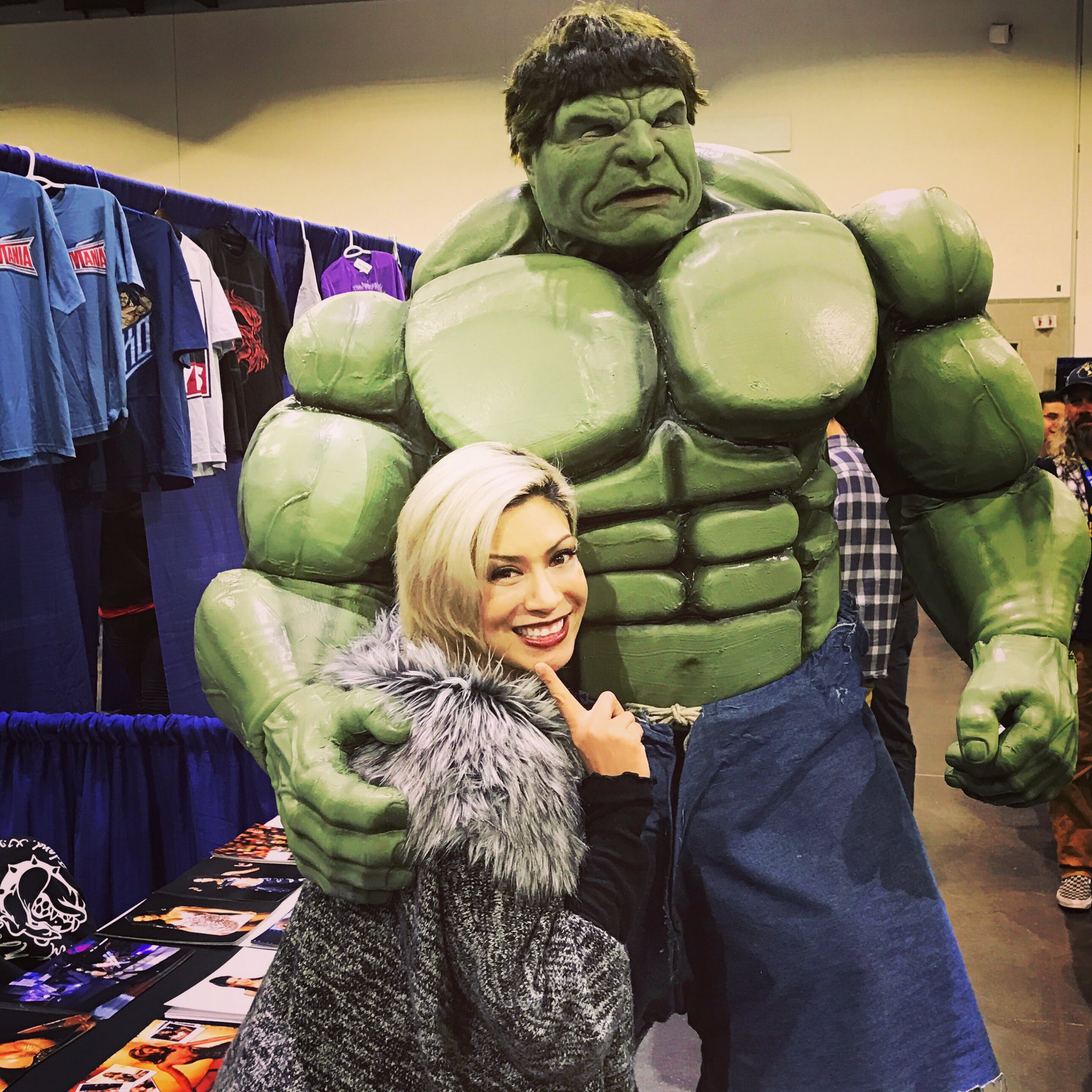 🄼🄴🄻🄸🄽🄰 on X: I still cant believe this Incredible Hulk tried to  grab my boobs!ThisHulkHasADeathWish ... t.coqkBqA66kQd  t.cowfGzC3pCxg  X