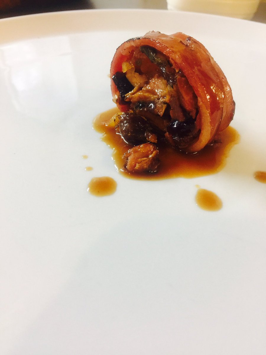 Book for Christmas and enjoy chefs pig and leg stuffing #christmasboking #dinner