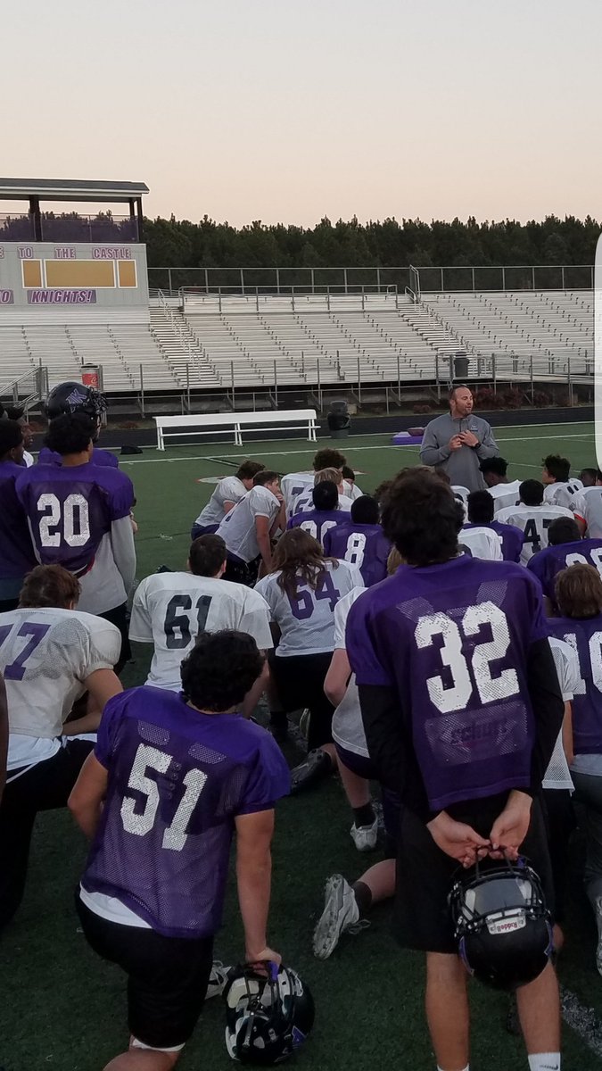 #Playoffs start tomorrow

<a href="/ArdreyKellFB/">AkFootball</a> vs. Vance