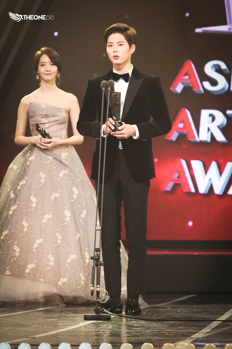 [PIC][16-11-2016]YoonA tham dự "'2016 Asia Artist Awards (AAA)" tại "Kyung Hee University Grand Peace Palace" vào tối nay - Page 3 Cxf0fMJVEAAR-GM