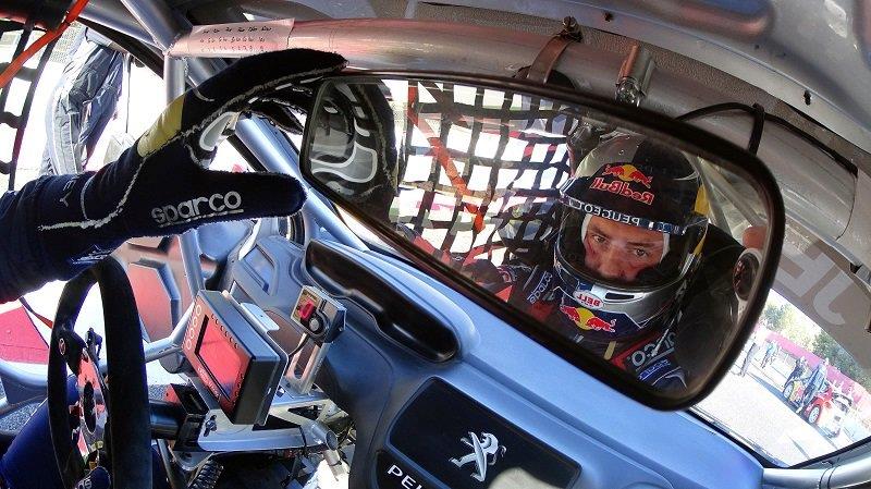 Découvrez l'interview décalée de <a href="/DavyJeanney/">DavyJeanney</a> sur le site internet <a href="/peugeotsport/">Peugeot Sport</a> bit.ly/2g03znl  🤓😎😀