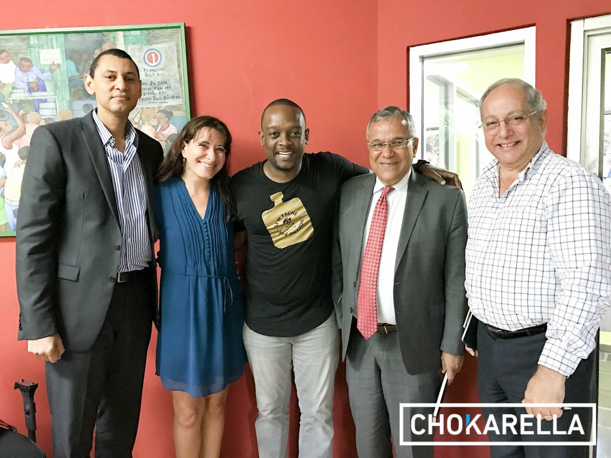 chokarella's tweet photo. AHTIC avèk Groupe Sogebank nan #chokarella pou prezante ''Initiative Stéphane Bruno'' yon aktivite teknyolojik ki vize kenbe memwa Stéphane https://t.co/X31kg9iesT