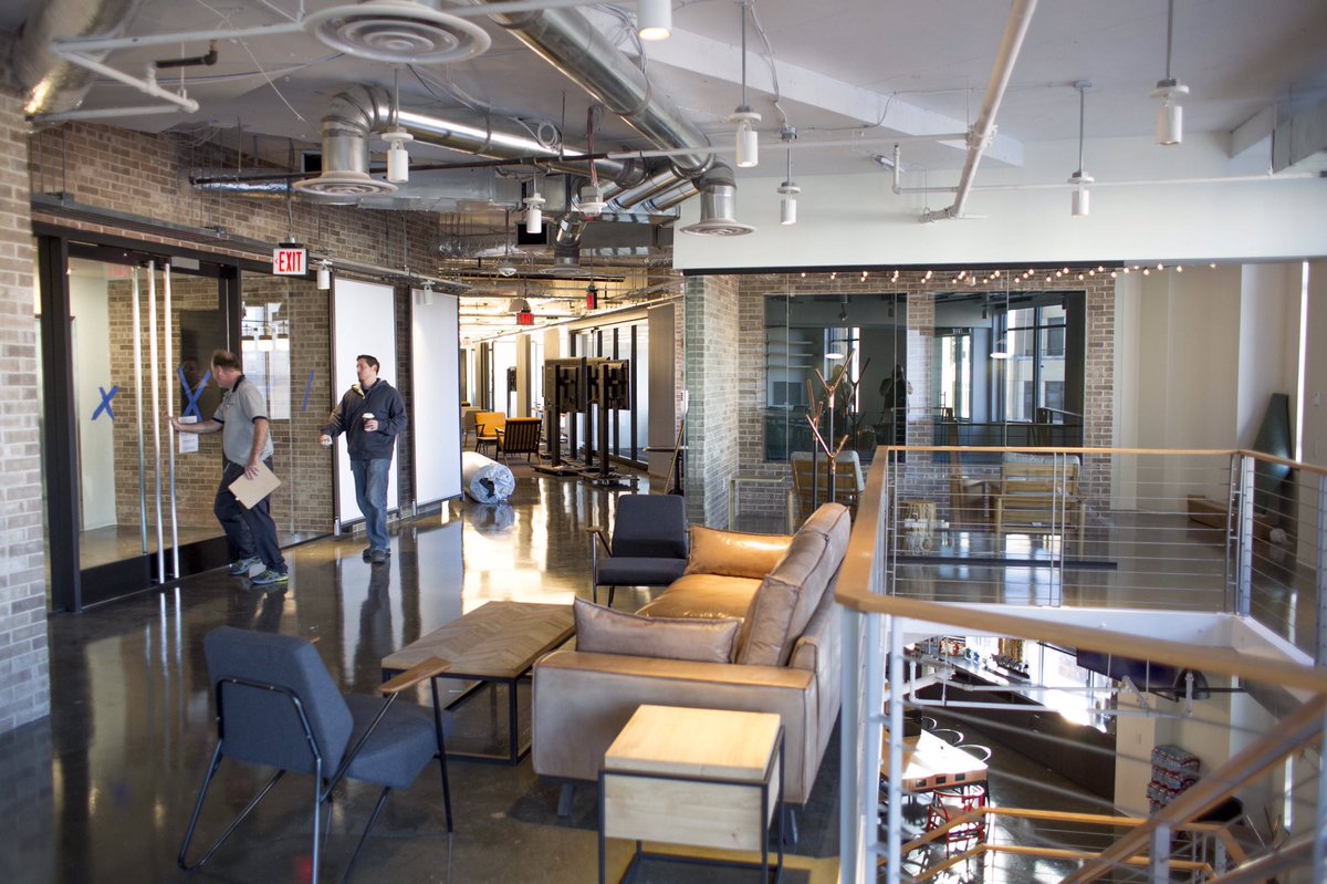 CapitalOneTech's tweet photo. It's almost time! The engineers are making final rounds at the new #Clarendon space. We're moving in three days! #Card #DCLab #CapitalOne https://t.co/FAPigJ69jF