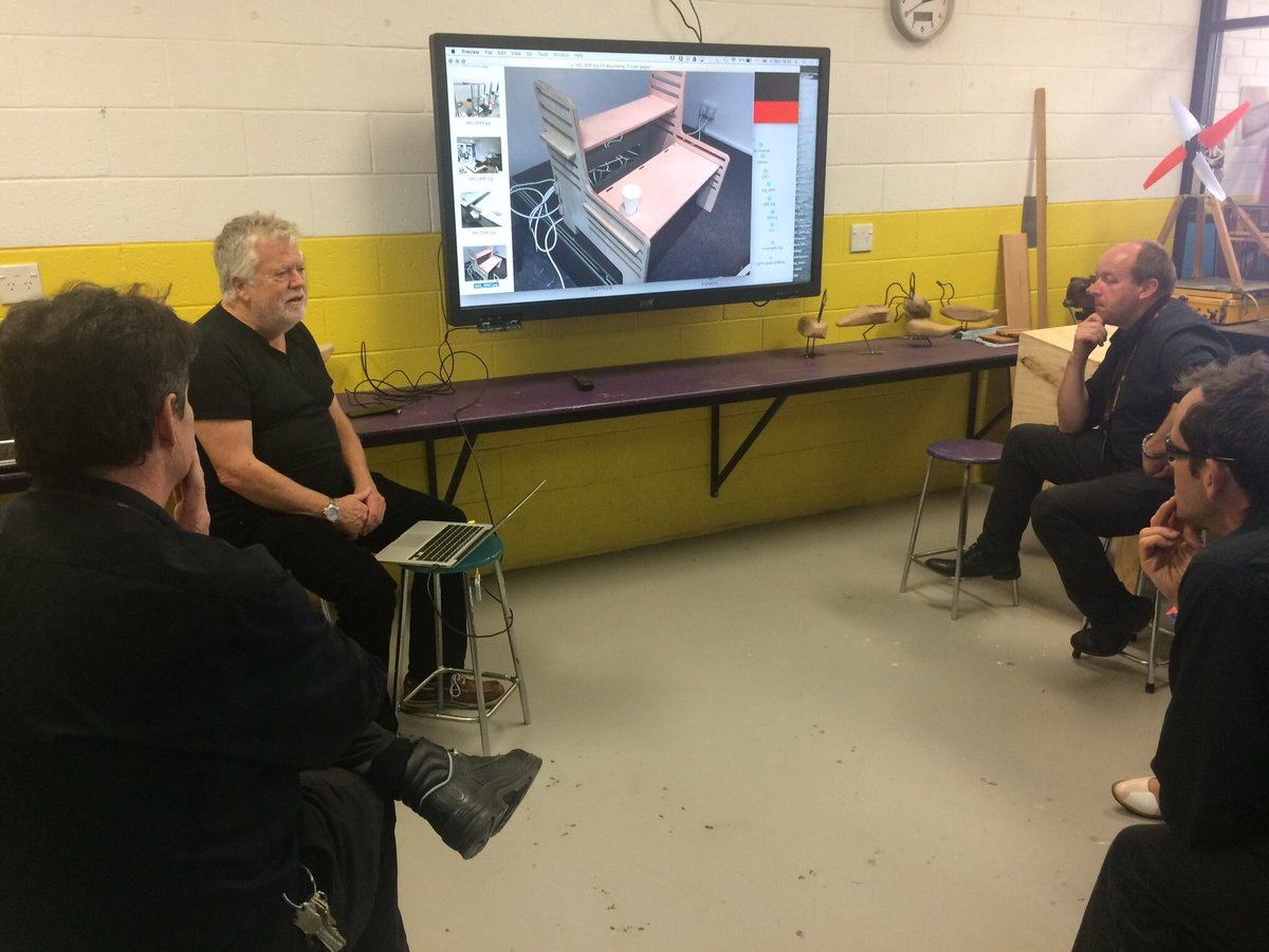 Gr8 session <a href="/stephenheppell/">prof stephen heppell</a> <a href="/HutchinsSchool/">The Hutchins School</a> sharing his amazing knowledge on learning spaces @adam_r_forsyth @e_teaching <a href="/wayne_m_brown/">Wayne Brown</a>