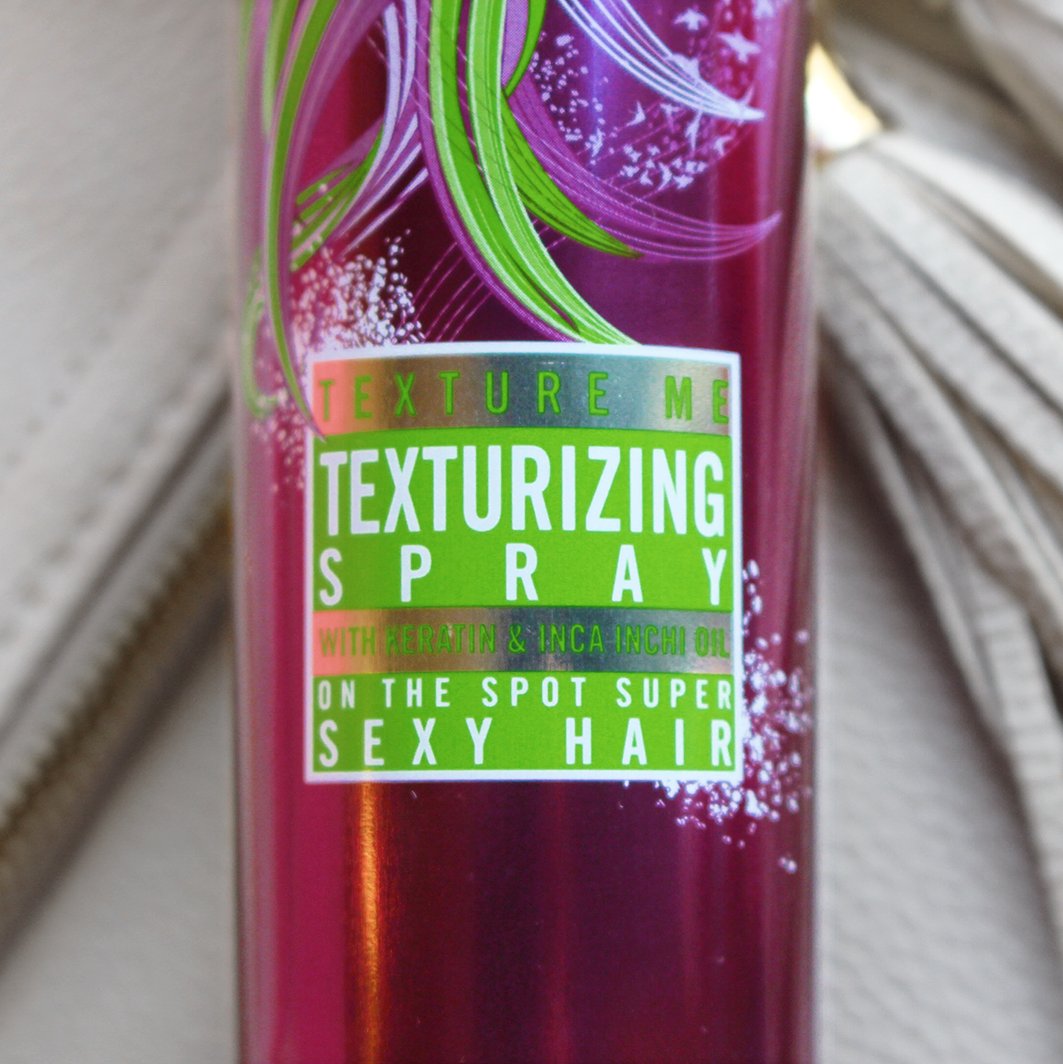 BatisteHair's tweet photo. π TEXTURE TIME π Hair too hard to style? Add some texture for extra grip with #BatisteStylist #TexturizingSpray! https://t.co/cNGQCVIk08