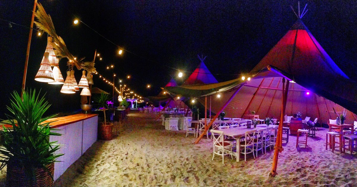 pdwnews's tweet image. #SunriseTeam weather : wonderful west Aust location for live weather this morning with #sammac #sun7