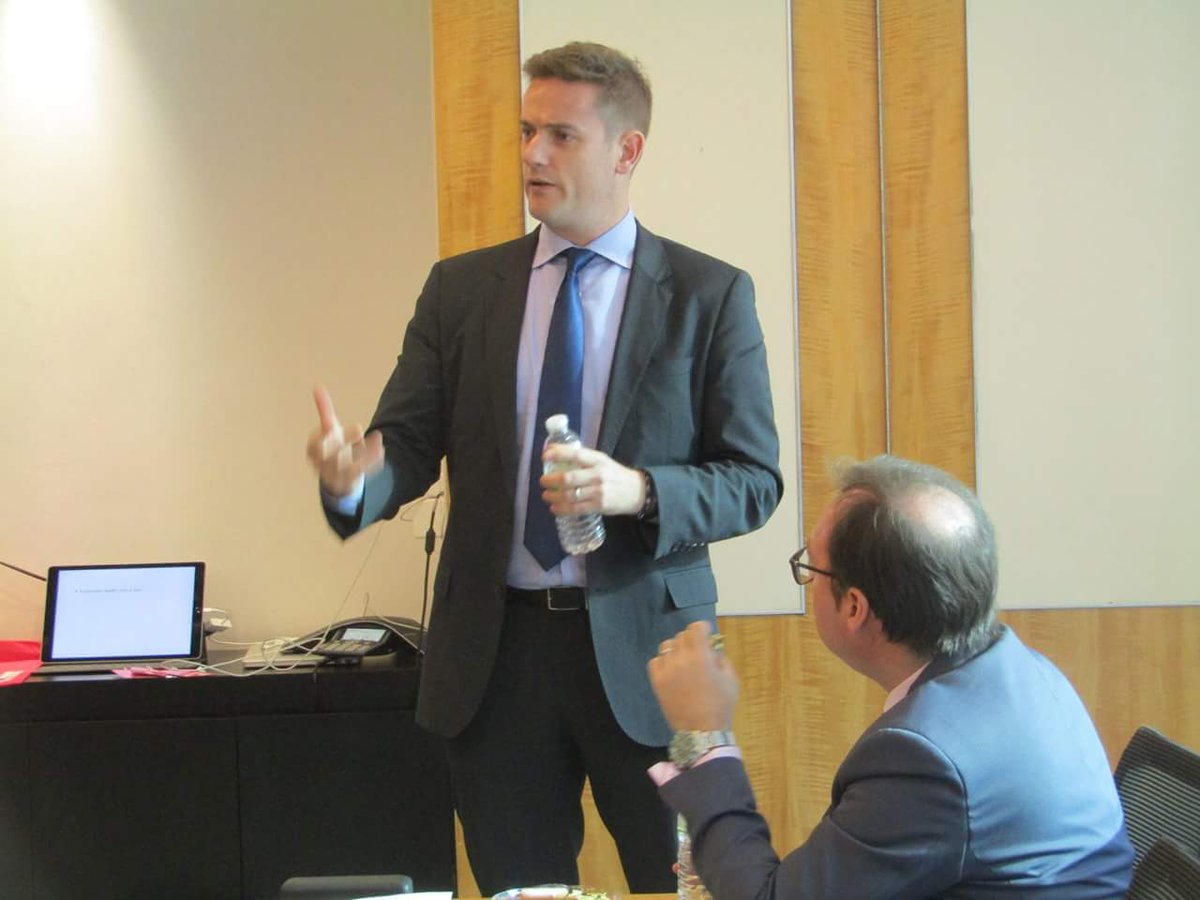 amiExecutiveInt's tweet image. Thank you to Ross Hamilton of @IDEInter  for presenting to us at #makeitinmanhattan - really enjoyed it!