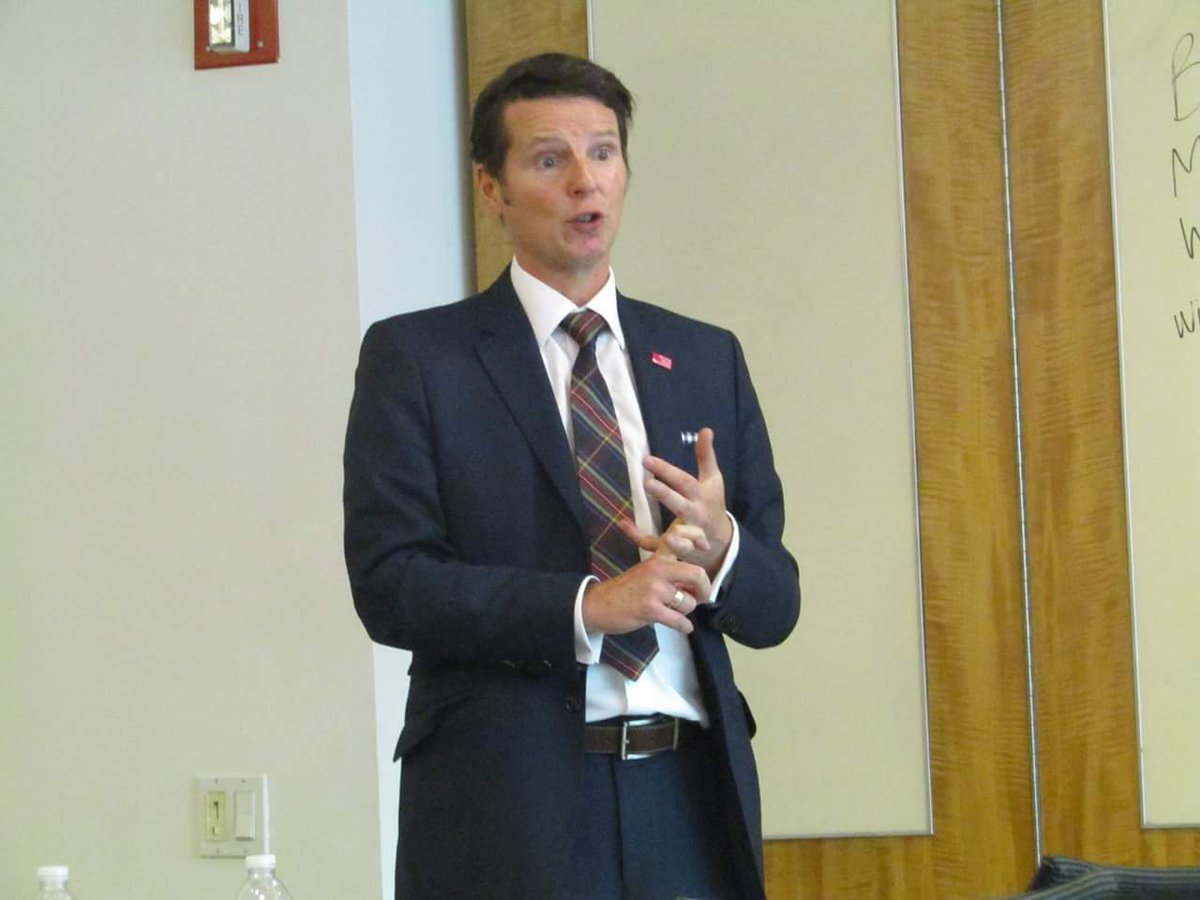 amiExecutiveInt's tweet image. Thank you to Ross Hamilton of @IDEInter  for presenting to us at #makeitinmanhattan - really enjoyed it!