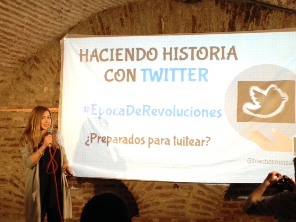 zoraidadelaosa's tweet photo. Disfrutando con la época de revoluciones de @teachermsisabel en #Innobar4 https://t.co/pxh20QaocO