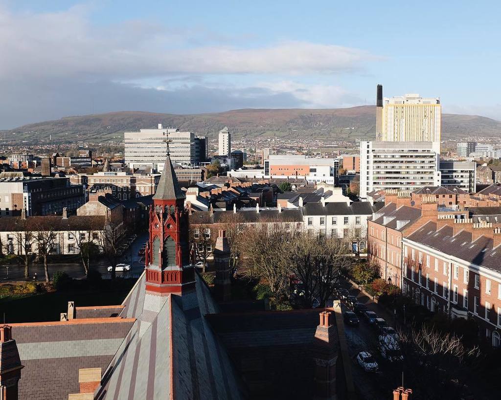 urbanbelfast's tweet photo. Running low on shots of the city. Need to take a run about for a stack more. Here's a new … https://t.co/0BqleDjhBA https://t.co/Iz5iucCtrz