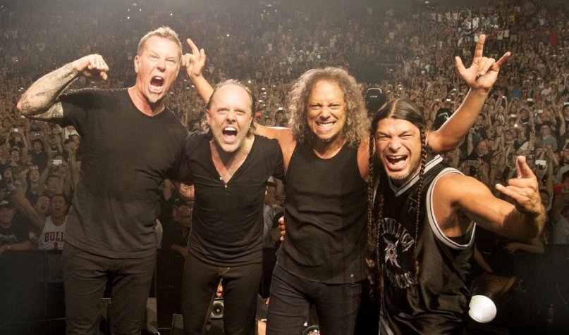 consequence's tweet photo. Heavy metal legends #Metallica return with their first LP in eight years, Hardwired…To Self-Destruct. Listen now: https://t.co/gS5KvflPj3 https://t.co/HsFJnfBzC1