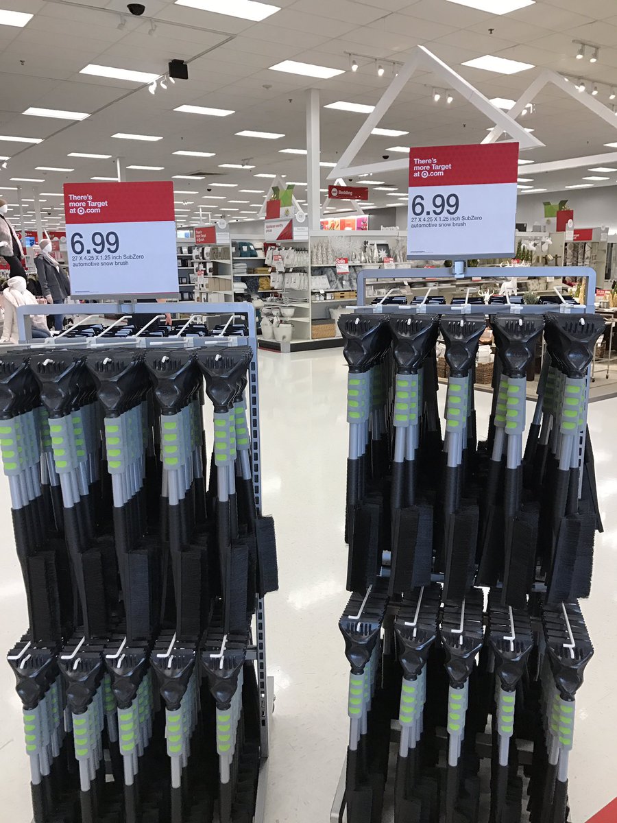 Jordan4Target's tweet image. I scream, you scream, we all scream for ice scrapers! #onthefloor #outthedoor @kc0516 @Haylie_Carlson @Adam_Reiter
