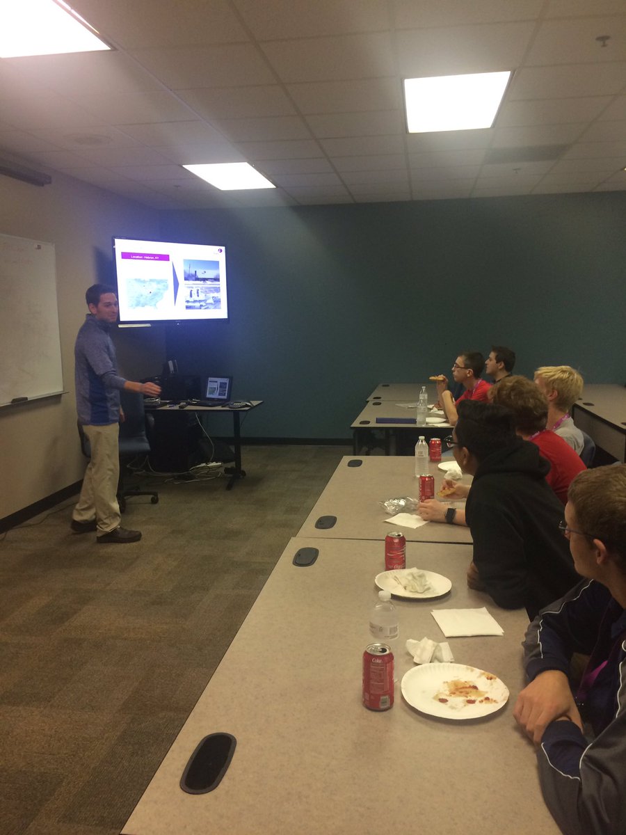 Cooper_CCR's tweet photo. Learning about aerospace manufacturing at Fives. Another great NKIP NaviGo Boone County Cohort experience @NaviGoPrep @Boone_County https://t.co/Sm8GDCK7vo