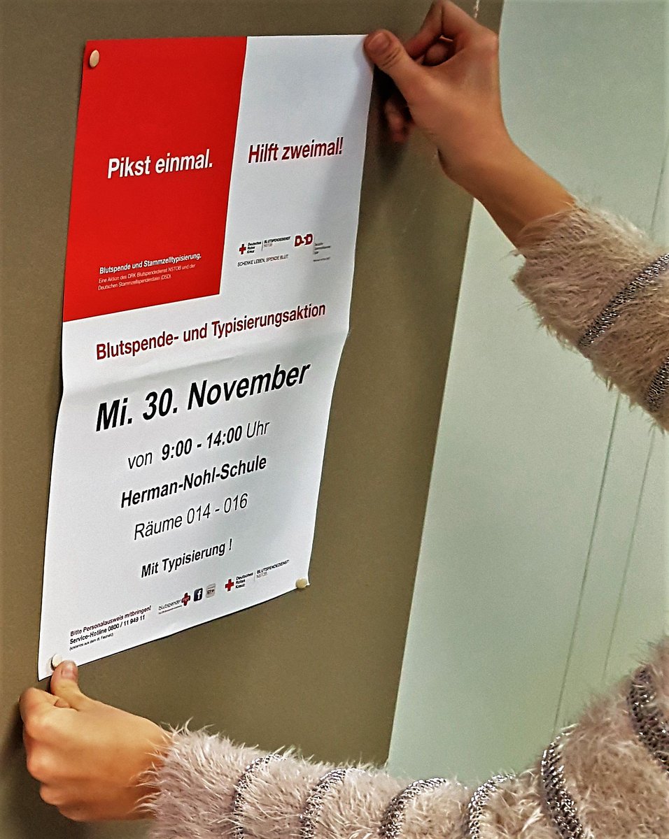 An #HermansGesundheitstag16 könnt ihr übrigens Blut spenden: Nicht für altersschwache Vampire, sondern für verunfallte und kranke Menschen.