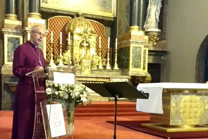 View image on Twitter