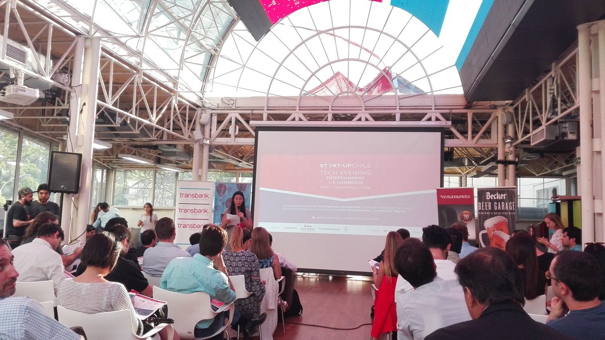 pathkan's tweet image. Ahora estamos en el  #techevening de Entertainment y e-commerce @startupchile