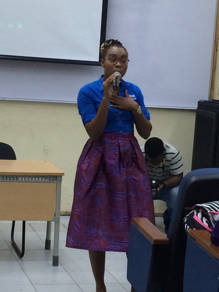 TalesToldByTash's tweet photo. @kryticalmind gives a motivational speech at a youth forum @UTechJamaica hosted by @PositiveOrgJA #YStand https://t.co/eoGIfRkEIg