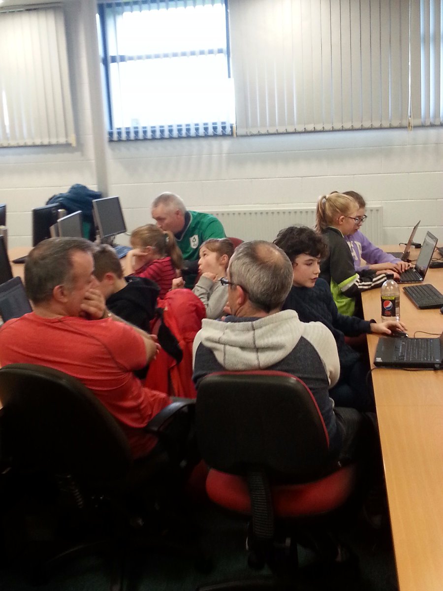 CoderDojoGalway's tweet image. Well done all ninjas at Scratch Beginners, Sat 1pm NUIG, you are making super progress. Loved the show & Tells. @kierantighe @MaryKerins1