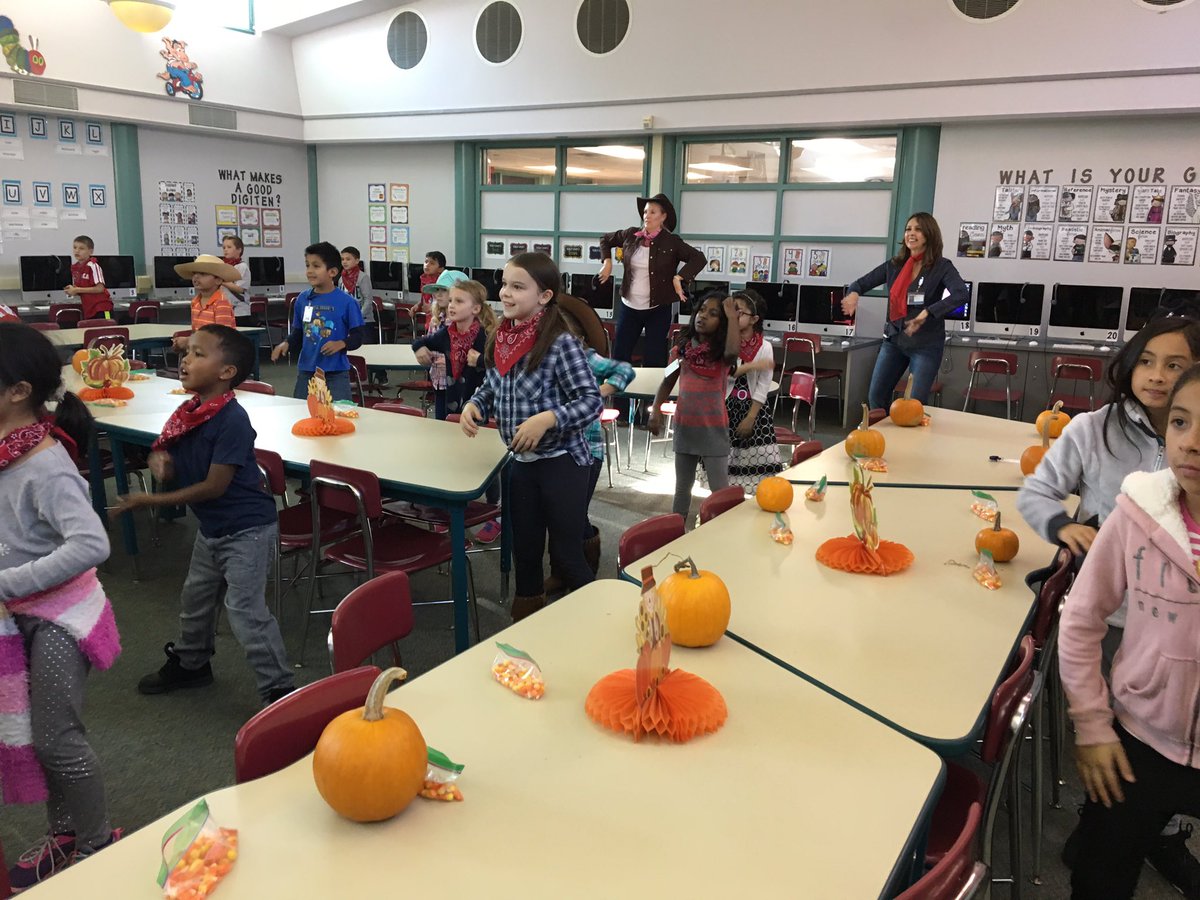 annspangler88's tweet photo. Beautiful day for a Harvest Hoedown and some line dancing.  @Devonshire59 #D59Learns #funkycowboy https://t.co/jEZAJvuNsu