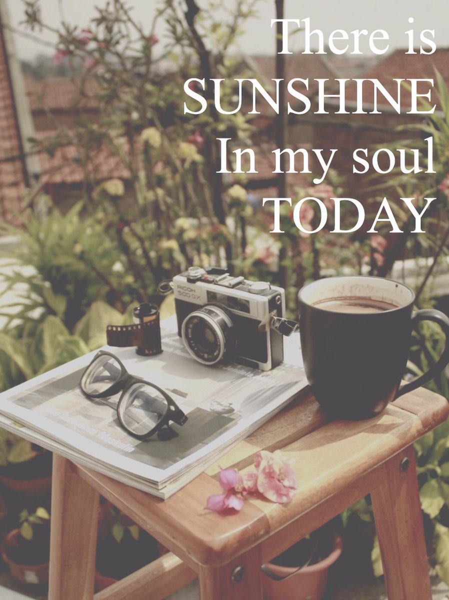 Selamat berkarya, jangan lupa follow IG kami di @afternoon_shirts untuk update artikel terbaru kami