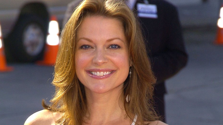 THR's tweet photo. Lisa Lynn Masters, 'Ugly Betty' and 'Unbreakable Kimmy Schmidt' actress, dies at 52 #RIP https://t.co/bRpQsPT5A8 https://t.co/GiuqlyBkbL