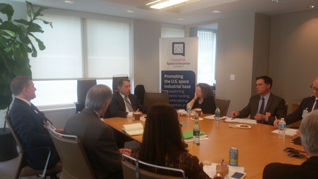 CompTIA_SEC's tweet image. Frank Konieczny, @usairforce CTO spoke at one of our member meetings. Looking forward to more in the new year! @BetterAnalysis @DJLSmartData