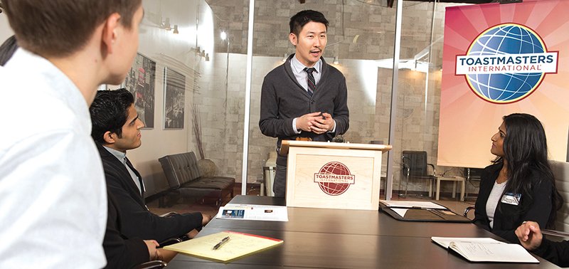 Toastmasters's tweet photo. #Toastmasters magazine reveals five points on giving an evaluation.
 https://t.co/h8vFCzN994 #Pathways #PublicSpeaking #Evaluation #Speech https://t.co/w66kfyFLM0