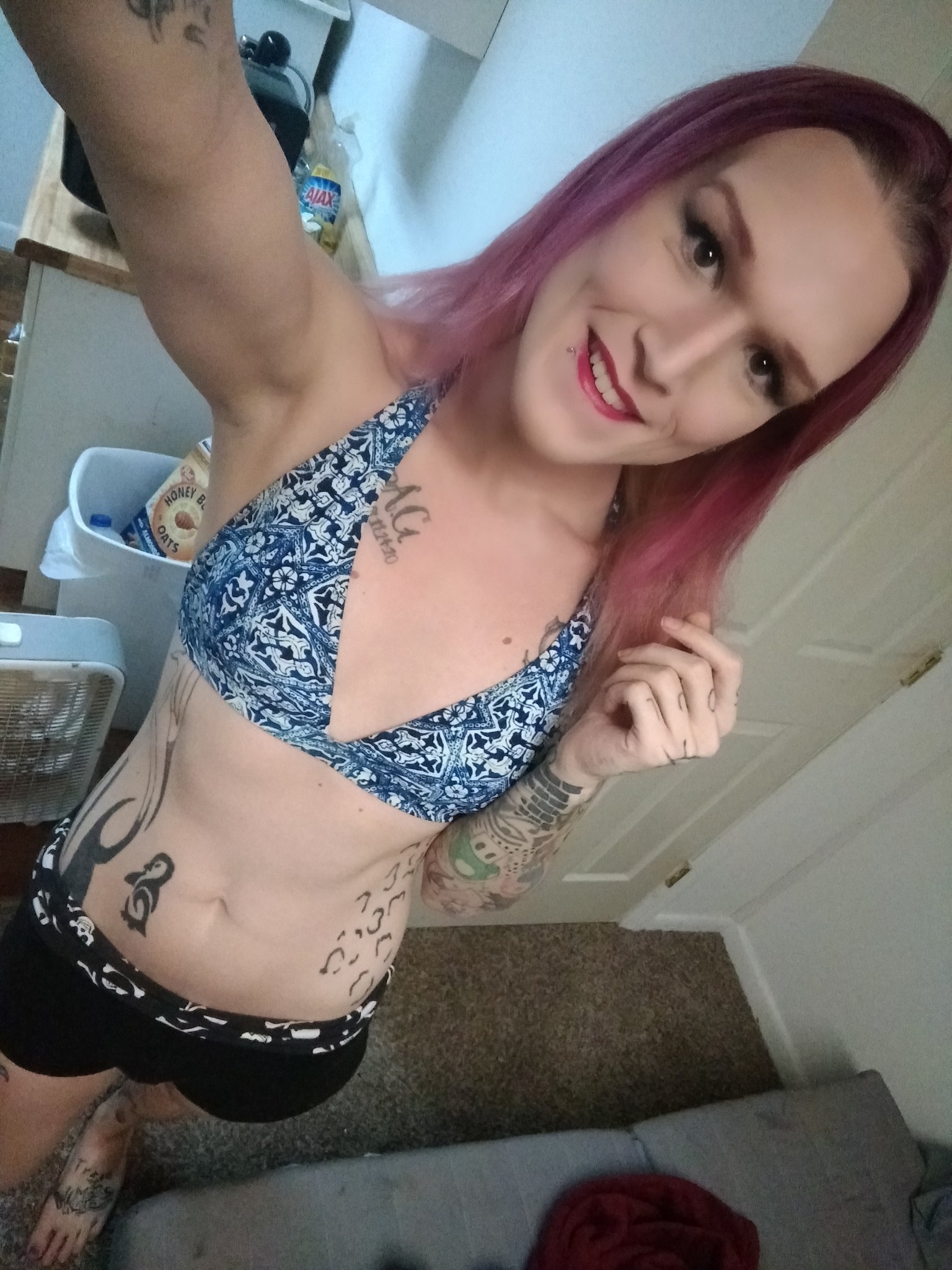 TW Pornstars - 1 pic. Goddess Violet. Twitter. #transgender #transsexual  #trans #tranny #trannys #mtf #tgirl. 11:30 PM - 17 Nov 2016