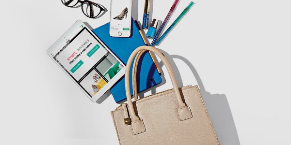 dafiti_brasil's tweet photo. No #SmartNovember você pode ganhar R$100 de desconto* em compras acima de R$250.https://t.co/zL4dsJZ2bg https://t.co/u8B06KuYb4