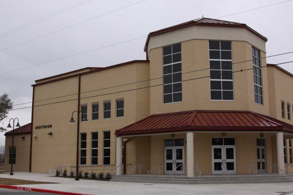 Marshall High School in San Antonio now doing mock Trump assassination