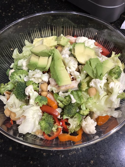 Din din 💪💪💪 https://t.co/TkTEUUXvj8