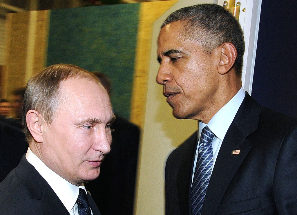 business's tweet photo. Obama urges Trump to "stand up" to Putin when Russia misbehaves https://t.co/gNs48sPMBK https://t.co/Dj0bQNzvqH