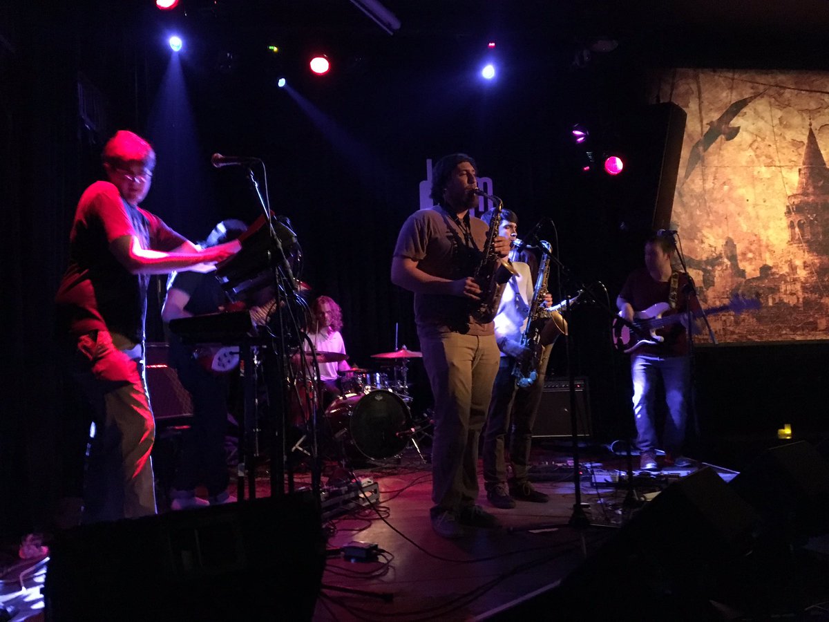 Digging on <a href="/Darlaphilly/">Darla</a> at <a href="/dromnyc/">DROM</a> tonight. Pleasure to share a bill, guys. Congrats on the new record!